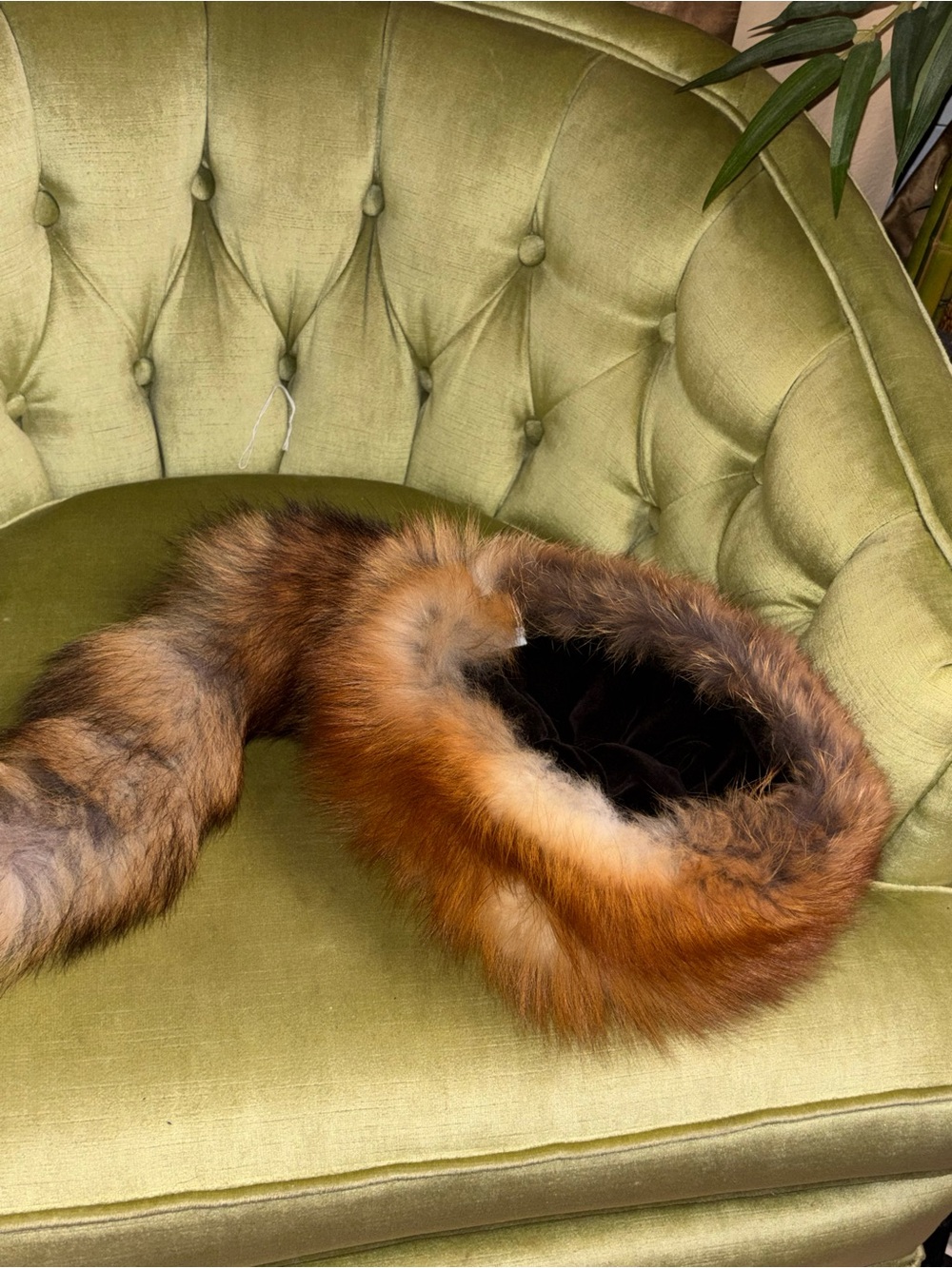 Women Fox Fur Trapper Hat Winter Natural Fur Hat with Tail - Picture 10 of 11